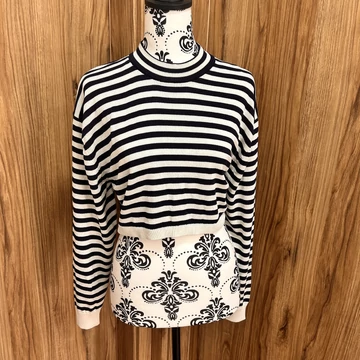 Zara csíkos crop pulóver (S)