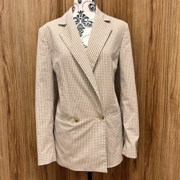 Mango bézs válltöméses zakó (M)