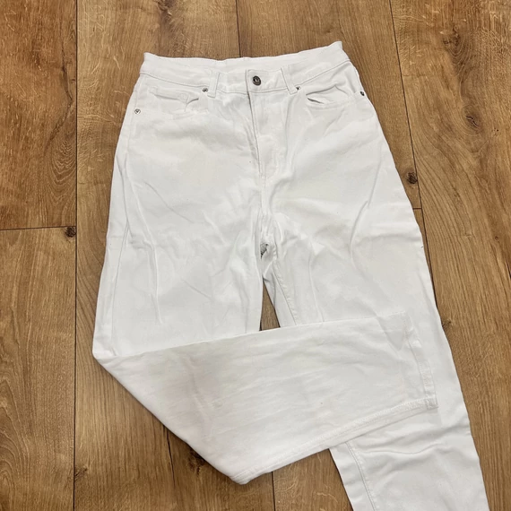 H&M fehér magasderekú farmer nadrág (L)